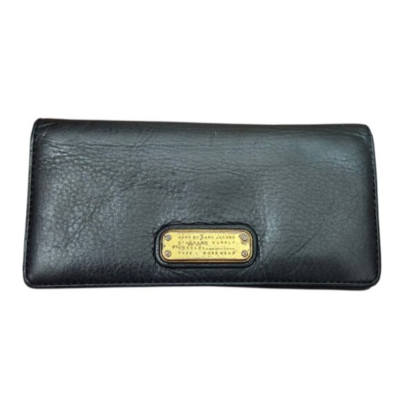 Marc by Marc Jacobs Bifold Wallet​ - Picture 2 of 11